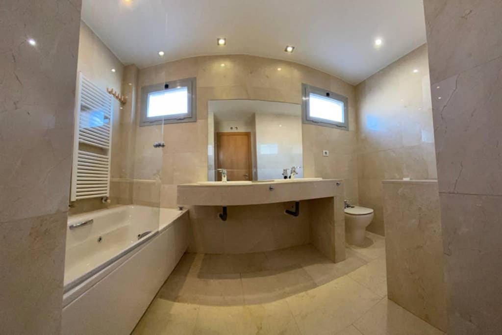 Valdevebas Chalet Con Piscina マドリード エクステリア 写真